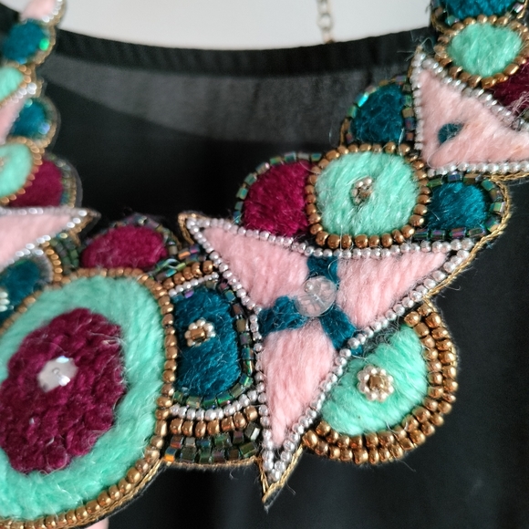 Unique Multicolour Statement Necklace - Picture 10 of 13